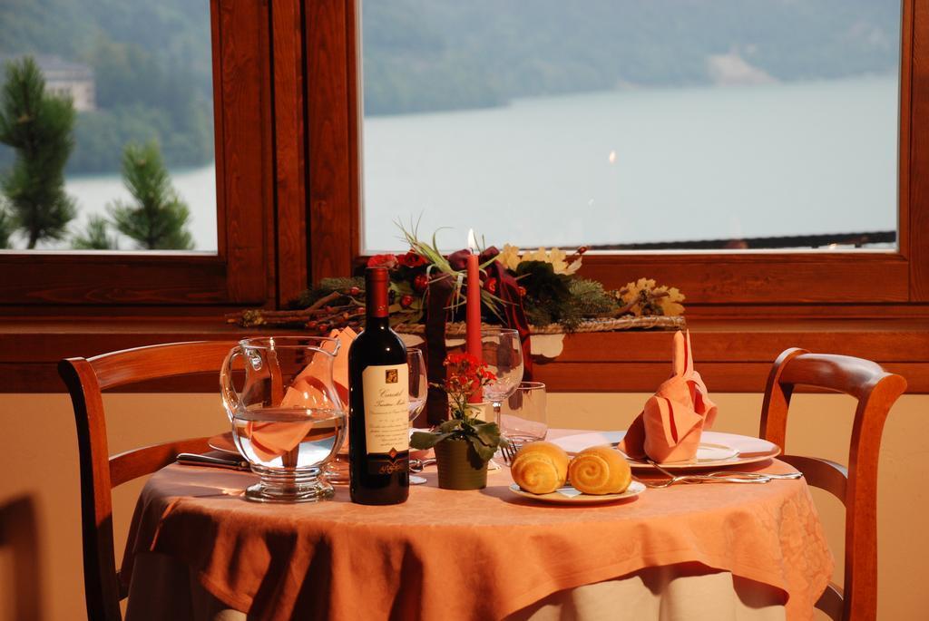 Ariston Lake View Hotel Molveno Exterior foto