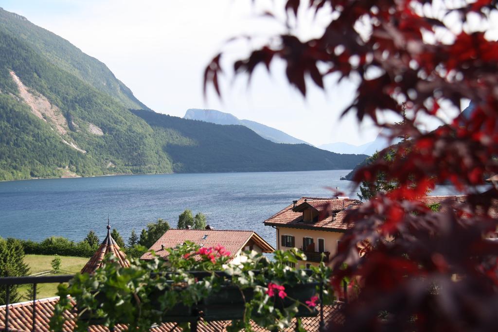 Ariston Lake View Hotel Molveno Exterior foto